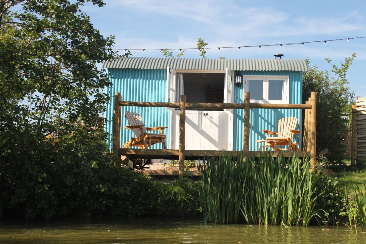 Sumners Ponds Fishery & Campsite Ξενοδοχείο Χόρσαμ Εξωτερικό φωτογραφία